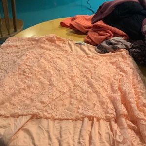 A over lace tee shirt